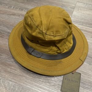 Filson Tin Cloth Packer Hat in Dark Tan